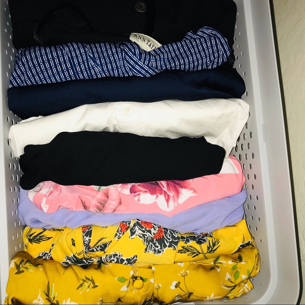 7 banana Republic Blouses